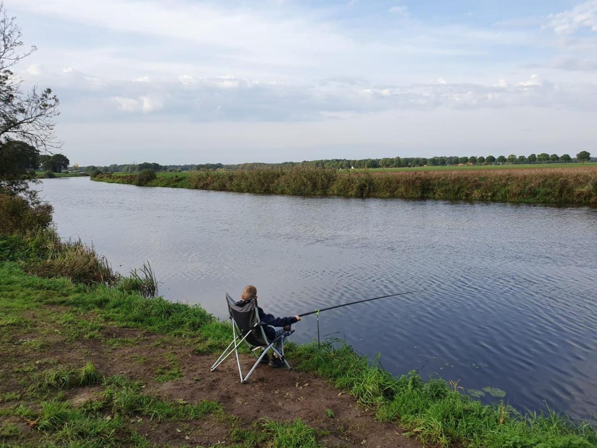 Vakantiehuis De Veldhoen Vrijgelegen Nabij De Rivier De Vecht Beerze 外观 照片